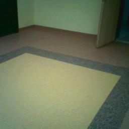 Posadzki obiektowe w pcv, linoleum lub pokryte wyk. dywanową